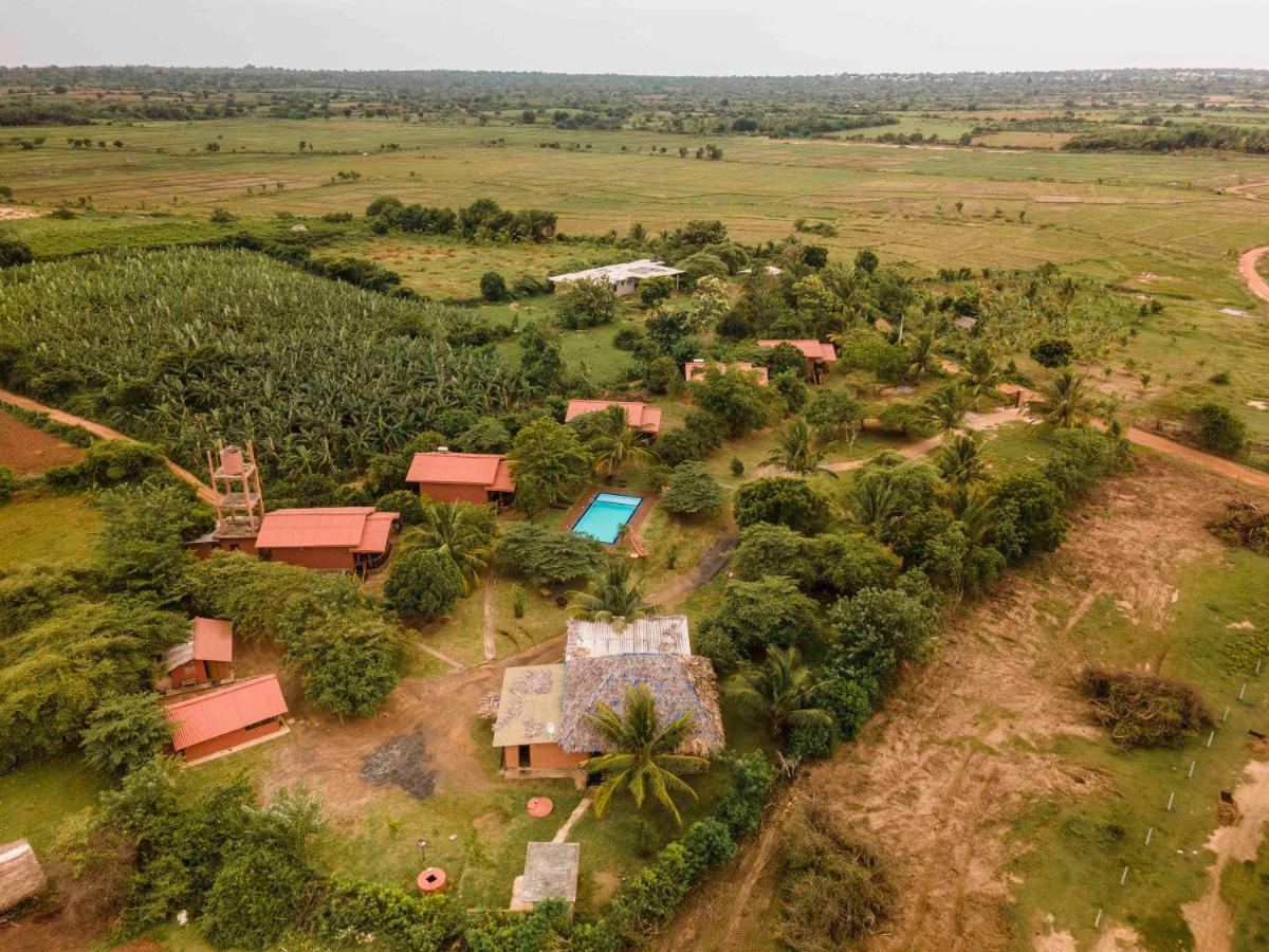 Yala Peace Cottages Tissamaharama Exteriör bild