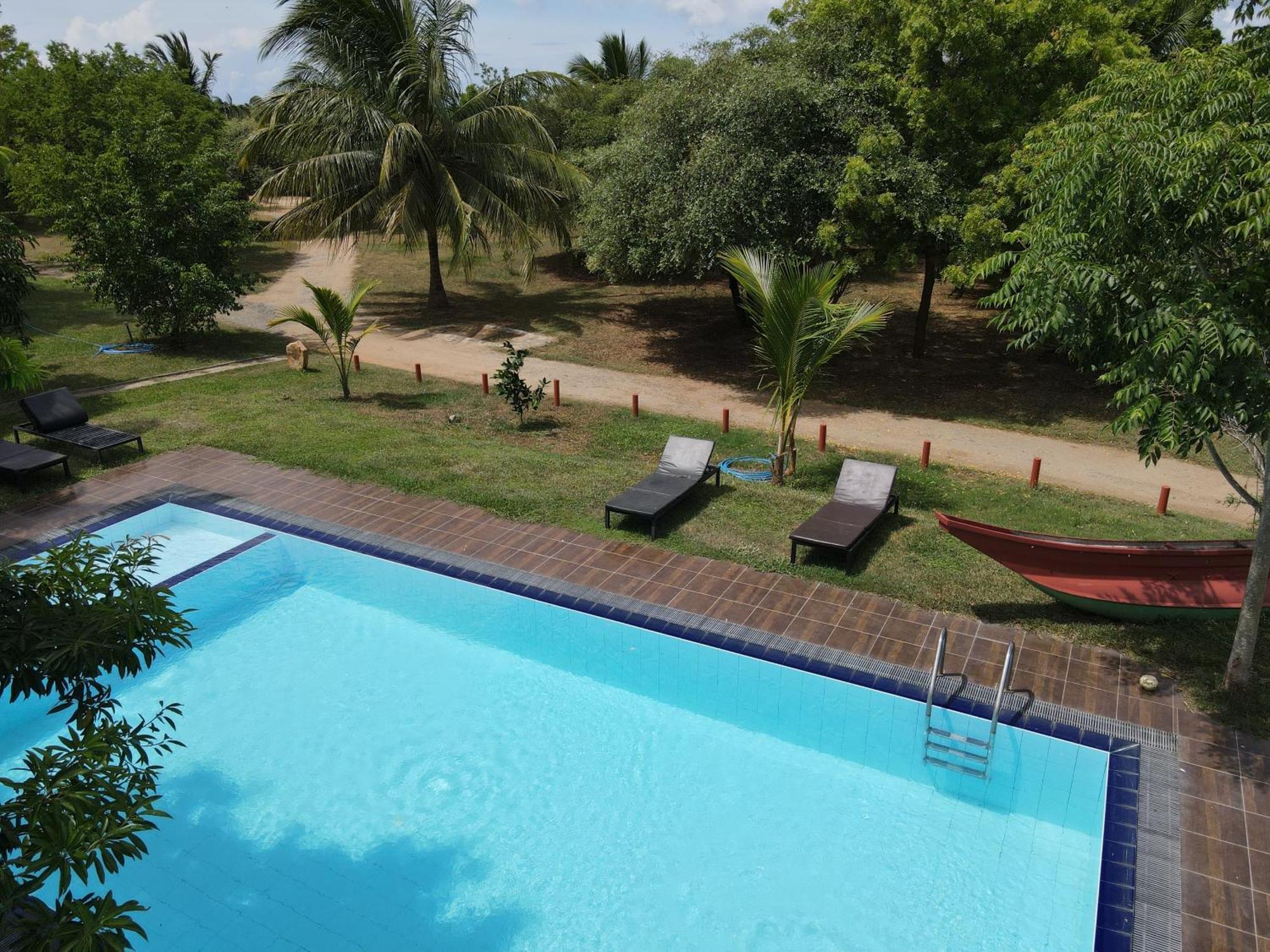 Yala Peace Cottages Tissamaharama Exteriör bild